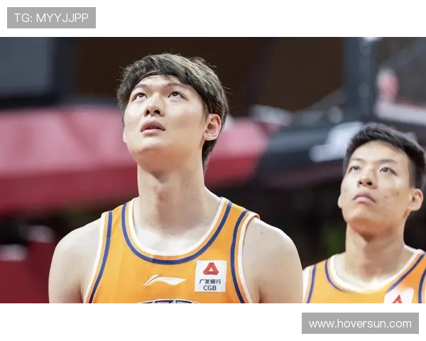 上海21连胜王哲林七人上双横扫新疆